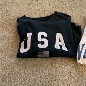 Brandy Melville cropped Ts